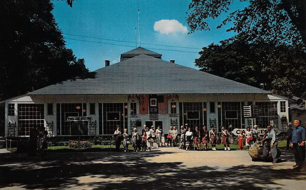 Bob-Lo Island - Postcard Of Dining Hall (newer photo)